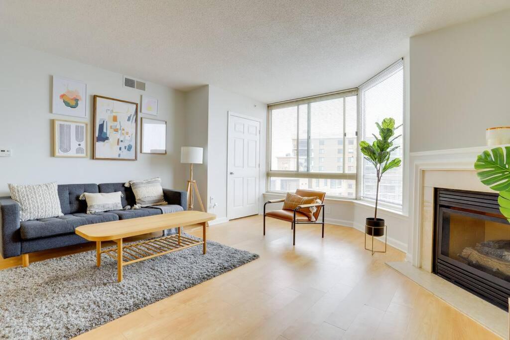 Fantastic 2 Bedroom Condo At Ballston With Gym Arlington Luaran gambar